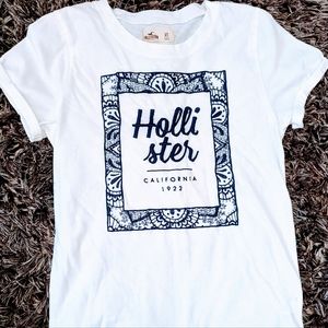 Hollister tshirt xs